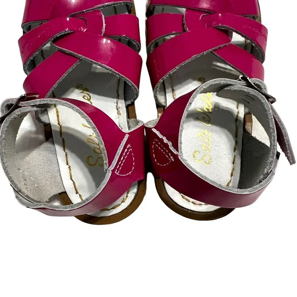 Salt Water Sz 6 Fuchsia Pink Patent Leather Sandals